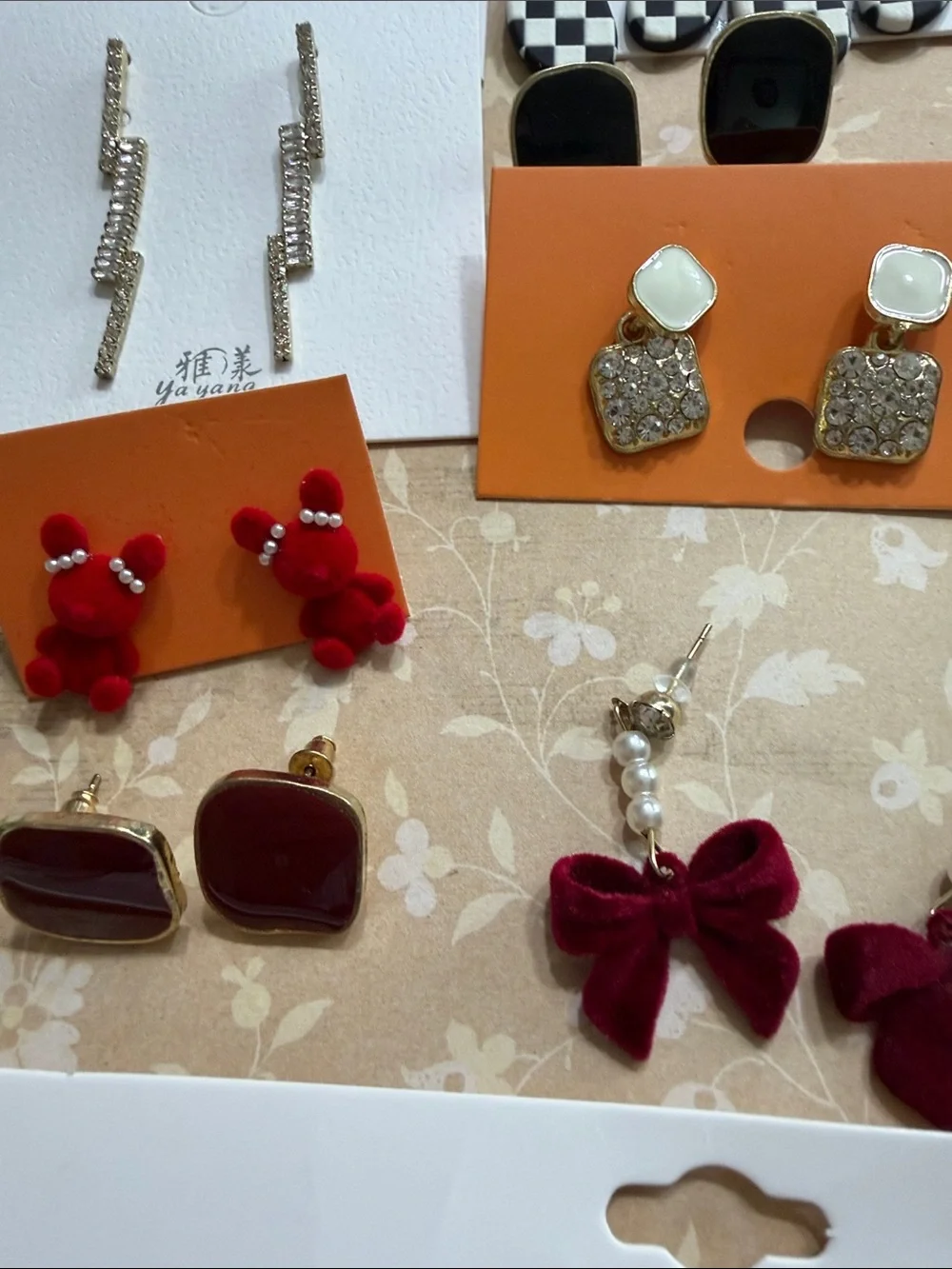 20 piece custom jewelry bundle! $20 or best offer